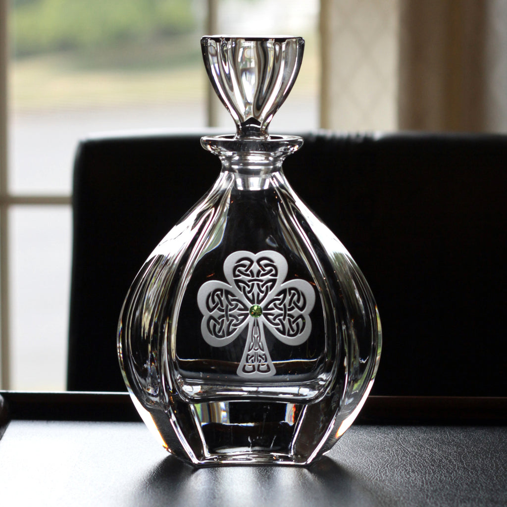 Diamond Pattern Crystal Whiskey Decanter Set – Healy Glass Artistry