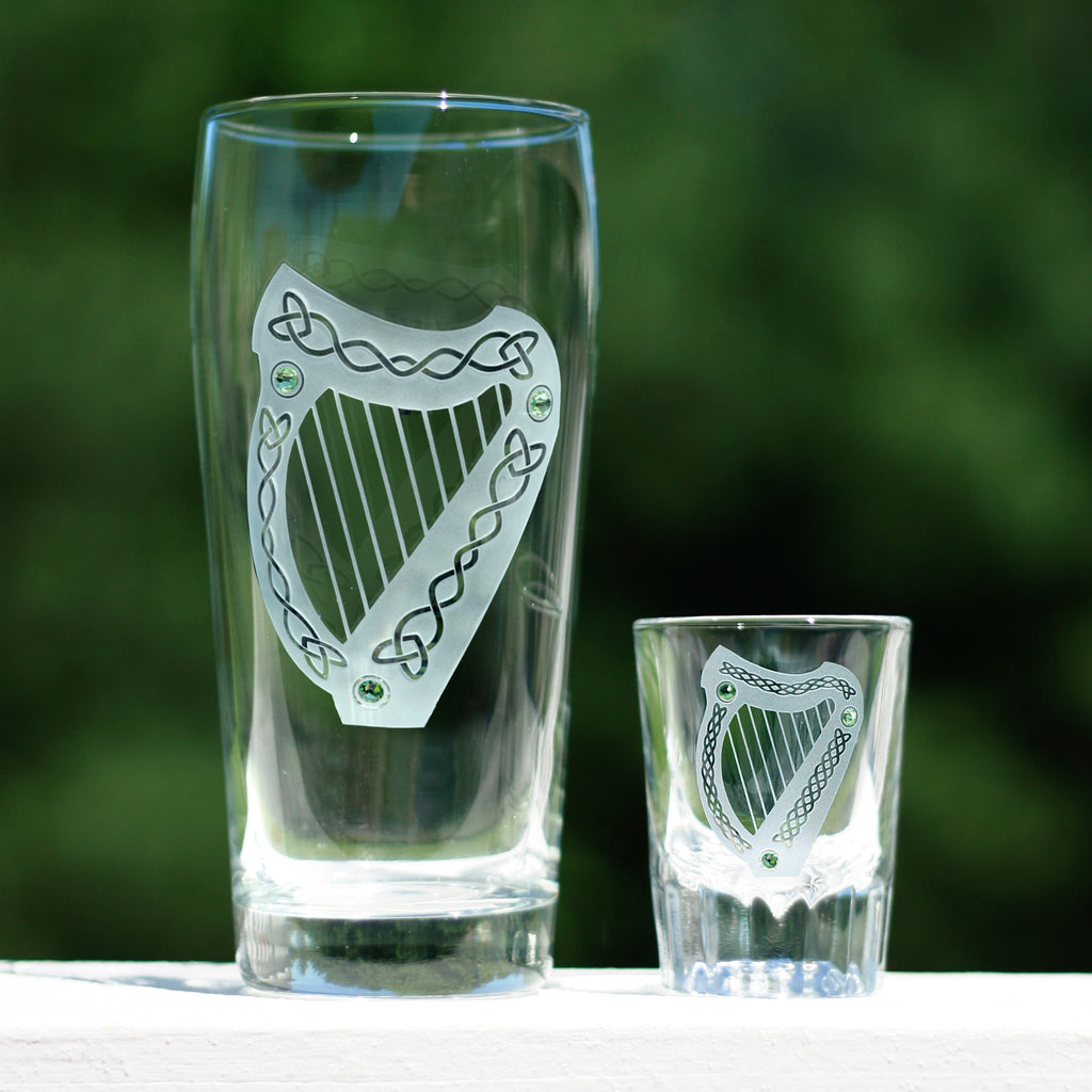 Guinness Shamrock Pint Beer Glass SET OF 4 ! NEW !