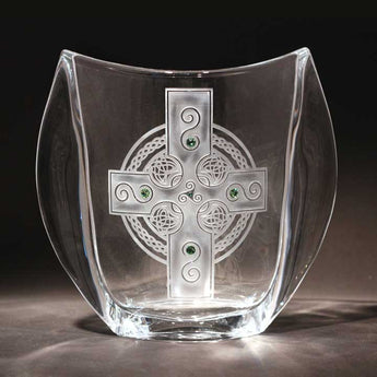 Celtic Shield Large Winged Vase